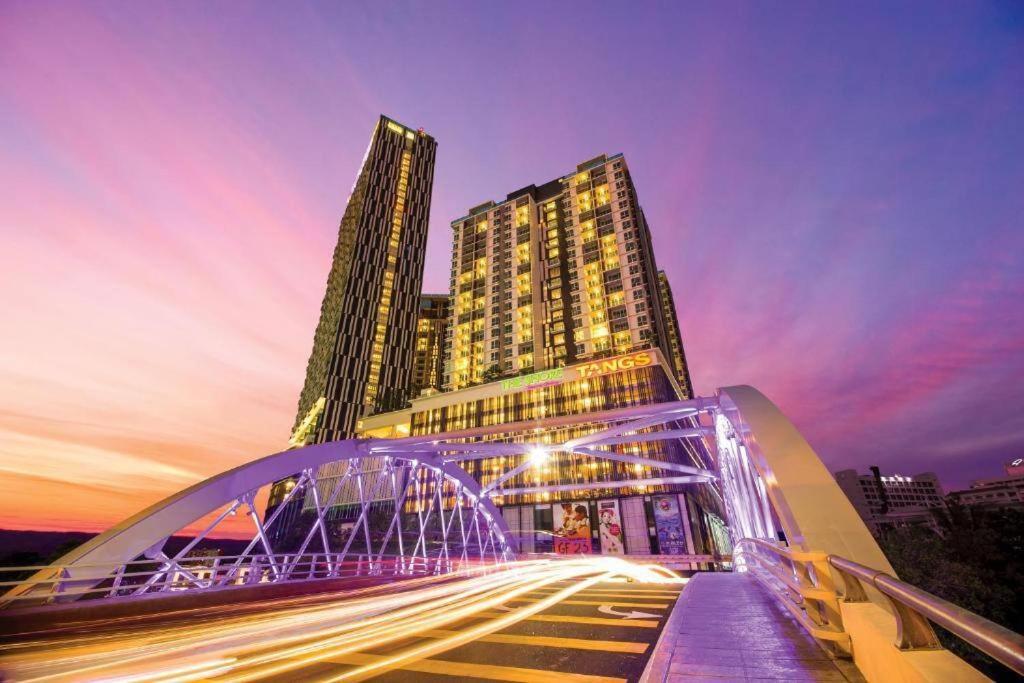 Shore Studio Rivercity View Malacca Екстер'єр фото